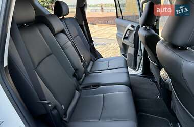 Внедорожник / Кроссовер Toyota Land Cruiser Prado 2021 в 