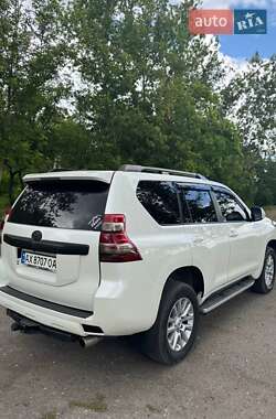 Внедорожник / Кроссовер Toyota Land Cruiser Prado 2013 в 