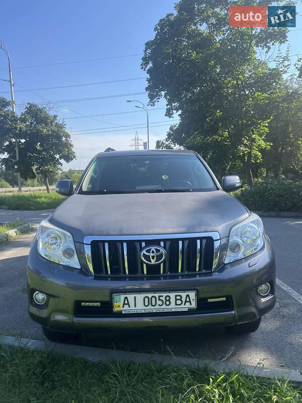 Позашляховик / Кросовер Toyota Land Cruiser Prado 2013 в Києві фото 3 Позашляховик / Кросовер Toyota Land Cruiser Prado 2013 в Києві