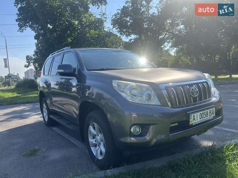 Позашляховик / Кросовер Toyota Land Cruiser Prado 2013 в Києві фото 6 Позашляховик / Кросовер Toyota Land Cruiser Prado 2013 в Києві