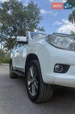 Позашляховик / Кросовер Toyota Land Cruiser Prado 2010 в Ізюмі