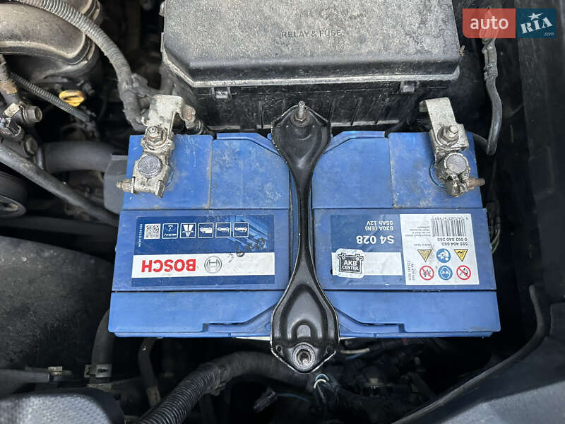 Позашляховик / Кросовер Toyota Land Cruiser Prado 2010 в Івано-Франківську