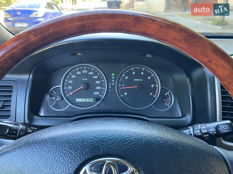 Позашляховик / Кросовер Toyota Land Cruiser Prado 2007 в Миколаєві