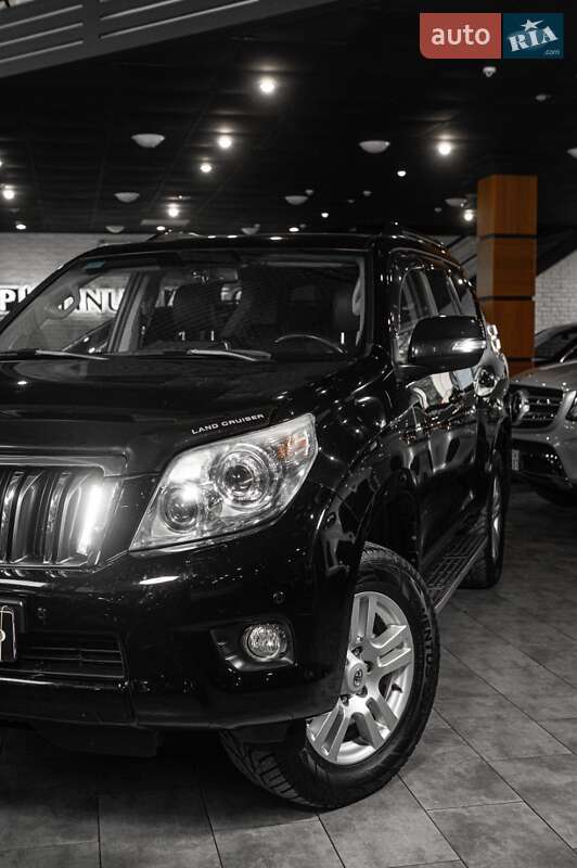Внедорожник / Кроссовер Toyota Land Cruiser Prado 2010 в Одессе