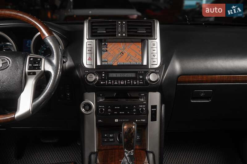 Внедорожник / Кроссовер Toyota Land Cruiser Prado 2010 в Одессе