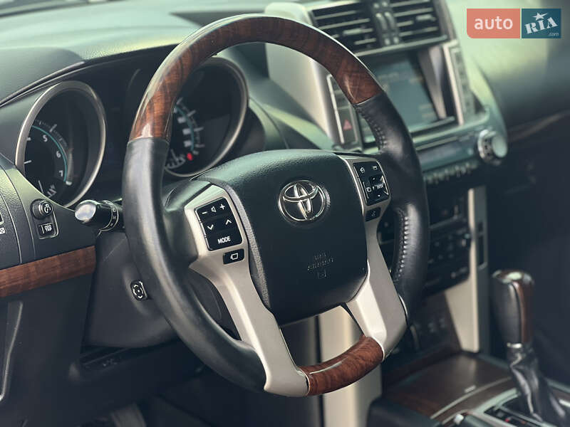 Внедорожник / Кроссовер Toyota Land Cruiser Prado 2010 в Запорожье фото 22 Внедорожник / Кроссовер Toyota Land Cruiser Prado 2010 в Запорожье