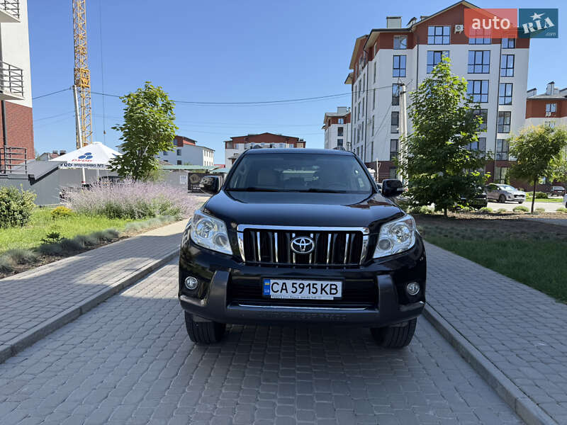 Внедорожник / Кроссовер Toyota Land Cruiser Prado 2010 в Каменец-Подольском