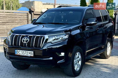 Внедорожник / Кроссовер Toyota Land Cruiser Prado 2019 в 