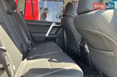 Внедорожник / Кроссовер Toyota Land Cruiser Prado 2022 в 