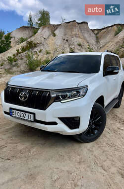 Позашляховик / Кросовер Toyota Land Cruiser Prado 2020 в Валках