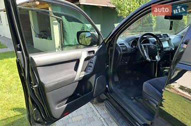 Внедорожник / Кроссовер Toyota Land Cruiser Prado 2014 в 