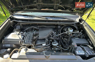 Внедорожник / Кроссовер Toyota Land Cruiser Prado 2014 в 