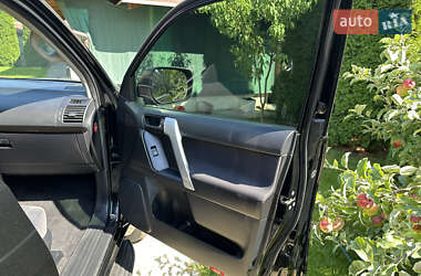 Внедорожник / Кроссовер Toyota Land Cruiser Prado 2014 в 