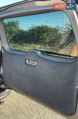 Позашляховик / Кросовер Toyota Land Cruiser Prado 2006 в  фото 5 Позашляховик / Кросовер Toyota Land Cruiser Prado 2006 в