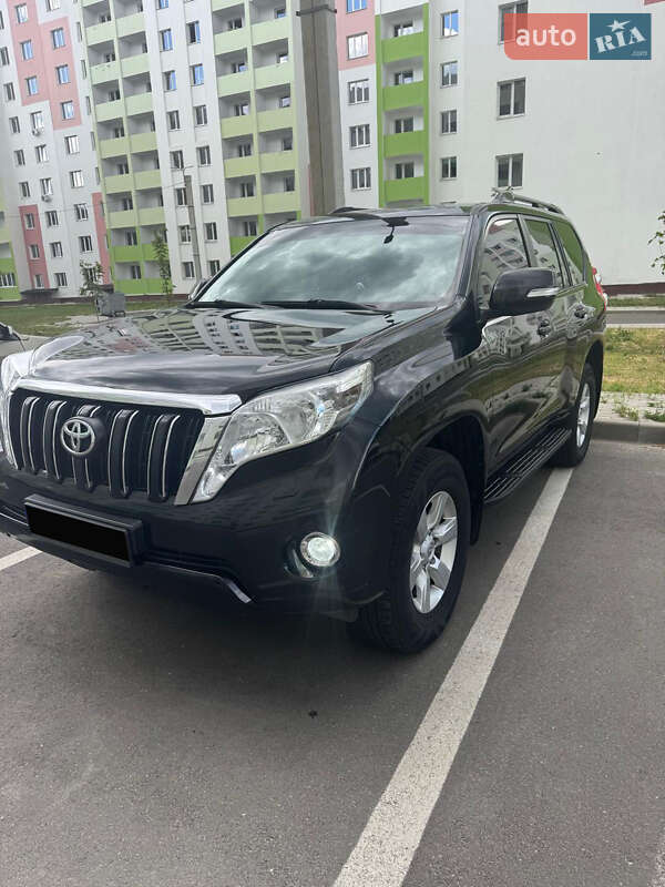 Toyota Land Cruiser Prado 2017