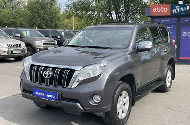 Позашляховик / Кросовер Toyota Land Cruiser Prado 2013 в Дніпрі