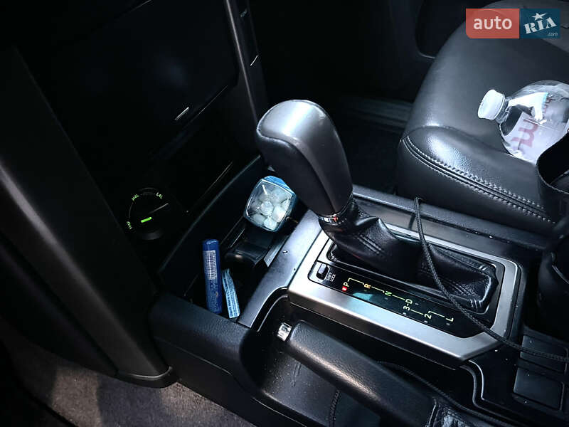 Позашляховик / Кросовер Toyota Land Cruiser Prado 2011 в Києві фото 26 Позашляховик / Кросовер Toyota Land Cruiser Prado 2011 в Києві
