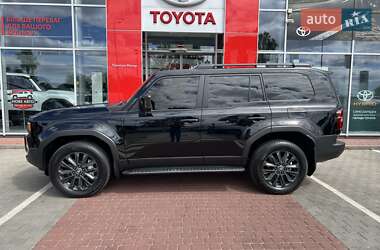 Внедорожник / Кроссовер Toyota Land Cruiser Prado 2024 в 