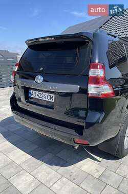 Внедорожник / Кроссовер Toyota Land Cruiser Prado 2016 в 