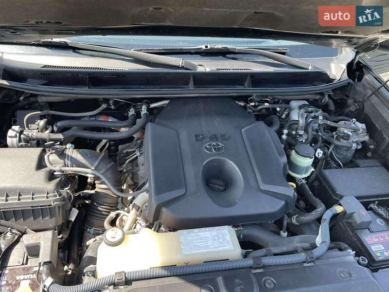 Внедорожник / Кроссовер Toyota Land Cruiser Prado 2016 в Виннице фото 15 Внедорожник / Кроссовер Toyota Land Cruiser Prado 2016 в Виннице
