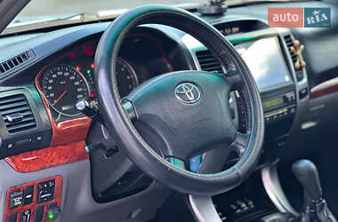 Позашляховик / Кросовер Toyota Land Cruiser Prado 2007 в  фото 23 Позашляховик / Кросовер Toyota Land Cruiser Prado 2007 в