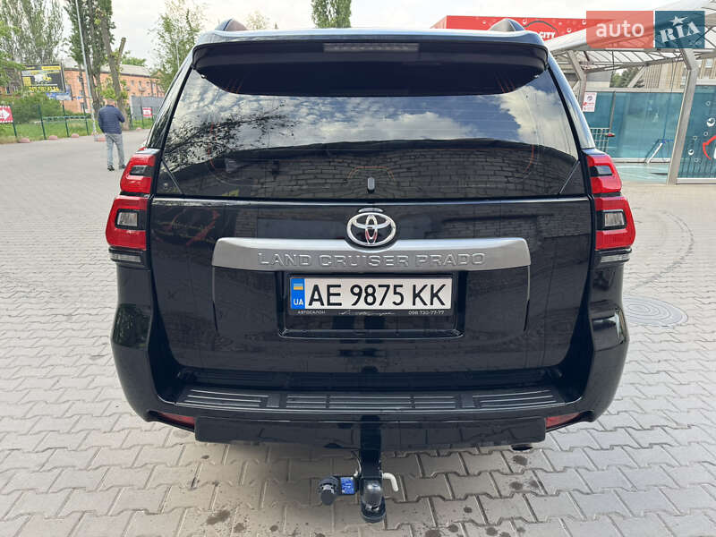 Внедорожник / Кроссовер Toyota Land Cruiser Prado 2018 в Кривом Роге фото 16 Внедорожник / Кроссовер Toyota Land Cruiser Prado 2018 в Кривом Роге