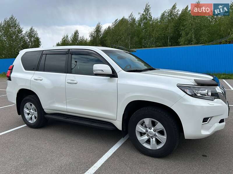 Внедорожник / Кроссовер Toyota Land Cruiser Prado 2018 в Киеве