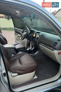 Внедорожник / Кроссовер Toyota Land Cruiser Prado 2004 в 