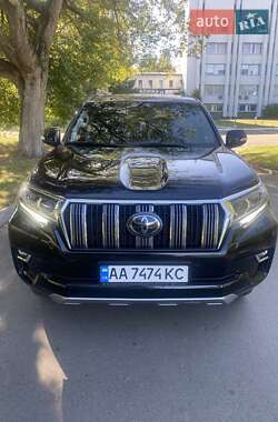 Внедорожник / Кроссовер Toyota Land Cruiser Prado 2019 в Киеве