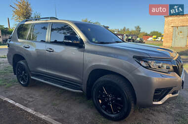 Toyota Land Cruiser Prado 2022