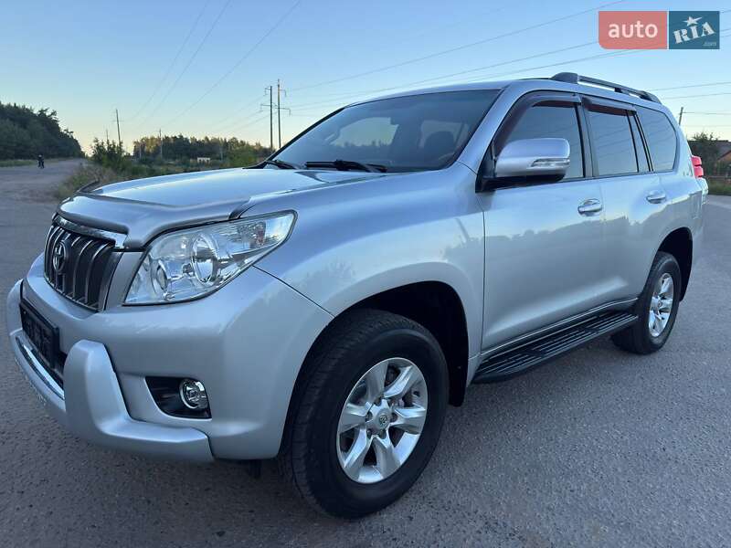 Внедорожник / Кроссовер Toyota Land Cruiser Prado 2011 в Ахтырке фото 10 Внедорожник / Кроссовер Toyota Land Cruiser Prado 2011 в Ахтырке