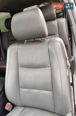Внедорожник / Кроссовер Toyota Land Cruiser Prado 2007 в 