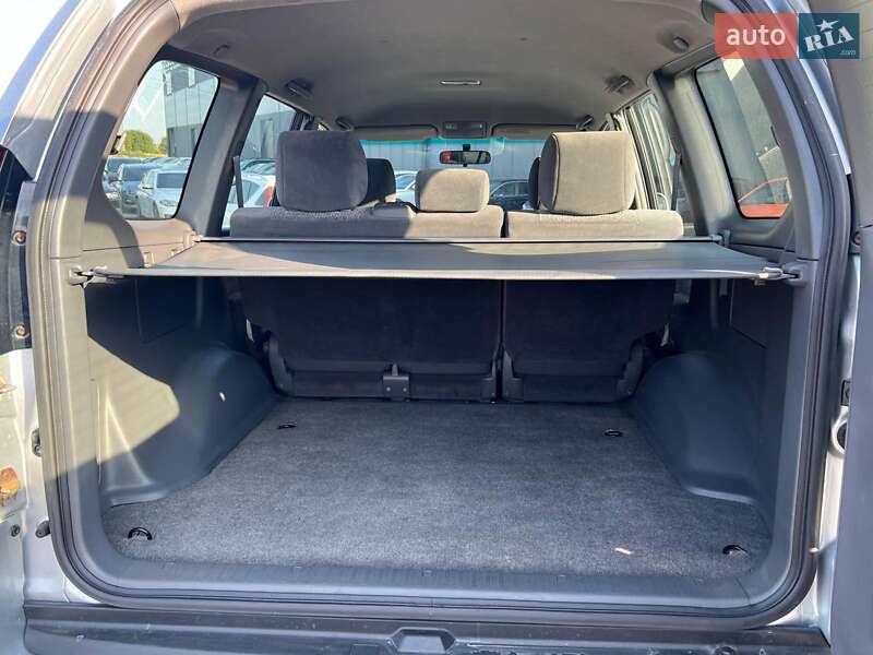 Внедорожник / Кроссовер Toyota Land Cruiser Prado 2007 в Львове