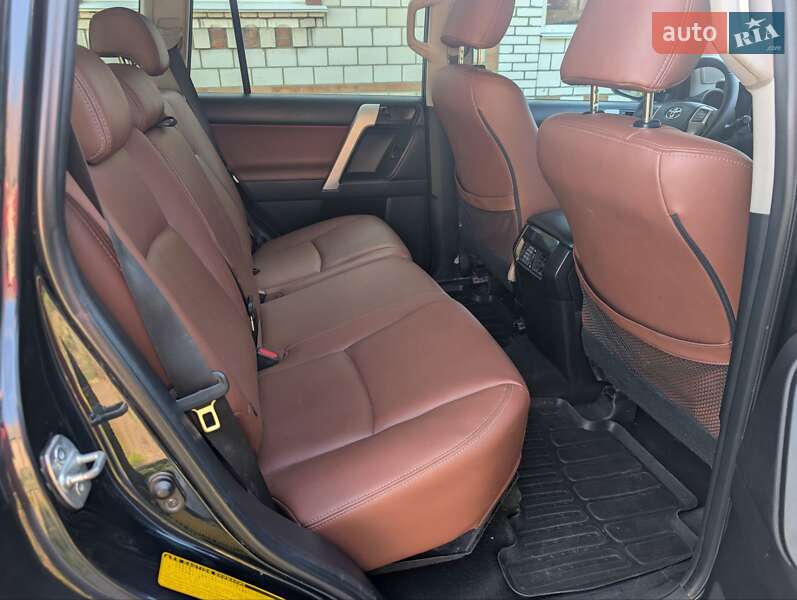 Внедорожник / Кроссовер Toyota Land Cruiser Prado 2016 в Тульчине фото 2 Внедорожник / Кроссовер Toyota Land Cruiser Prado 2016 в Тульчине