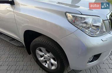 Внедорожник / Кроссовер Toyota Land Cruiser Prado 2012 в 