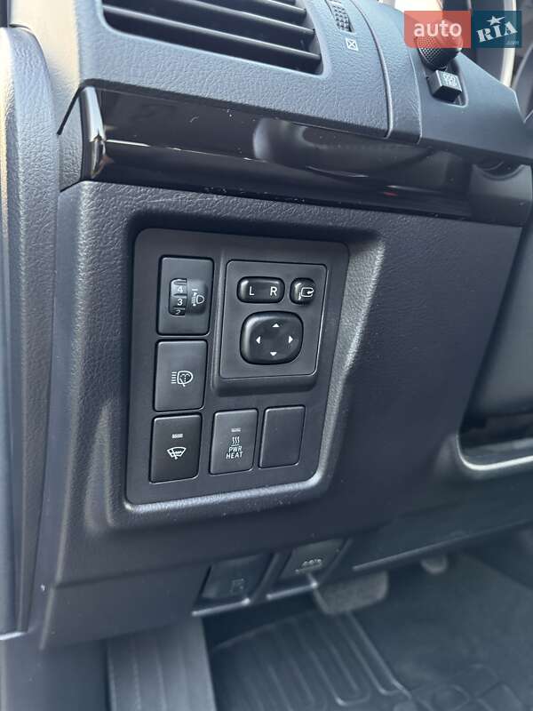 Внедорожник / Кроссовер Toyota Land Cruiser Prado 2013 в Киеве