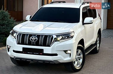Позашляховик / Кросовер Toyota Land Cruiser Prado 2019 в 
