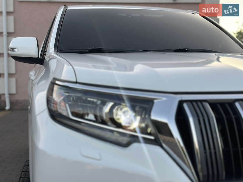 Позашляховик / Кросовер Toyota Land Cruiser Prado 2019 в Вінниці фото 25 Позашляховик / Кросовер Toyota Land Cruiser Prado 2019 в Вінниці