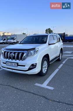 Позашляховик / Кросовер Toyota Land Cruiser Prado 2013 в Києві
