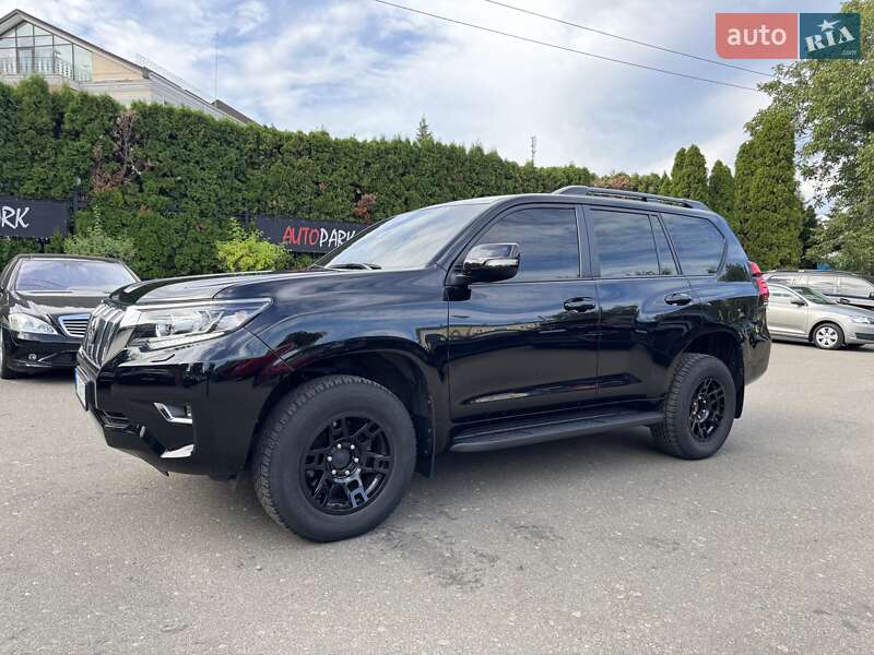 Внедорожник / Кроссовер Toyota Land Cruiser Prado 2021 в Киеве