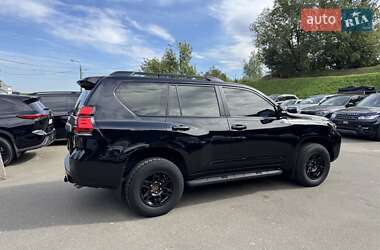 Позашляховик / Кросовер Toyota Land Cruiser Prado 2021 в  фото 13 Позашляховик / Кросовер Toyota Land Cruiser Prado 2021 в