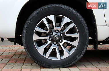 Позашляховик / Кросовер Toyota Land Cruiser Prado 2021 в  фото 23 Позашляховик / Кросовер Toyota Land Cruiser Prado 2021 в