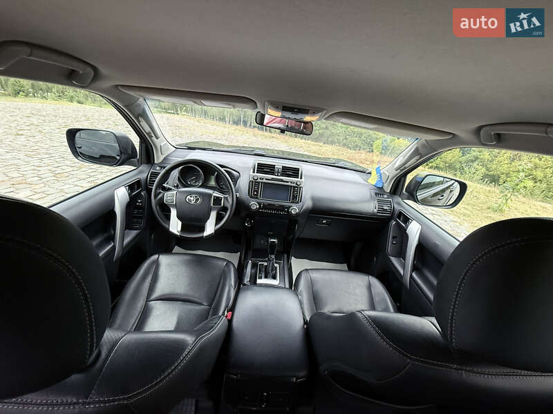 Внедорожник / Кроссовер Toyota Land Cruiser Prado 2014 в Житомире