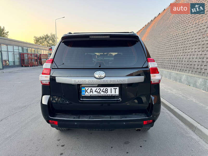 Внедорожник / Кроссовер Toyota Land Cruiser Prado 2016 в Киеве фото 5 Внедорожник / Кроссовер Toyota Land Cruiser Prado 2016 в Киеве