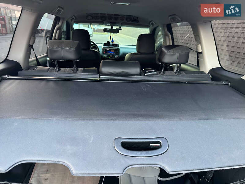 Внедорожник / Кроссовер Toyota Land Cruiser Prado 2016 в Киеве фото 19 Внедорожник / Кроссовер Toyota Land Cruiser Prado 2016 в Киеве