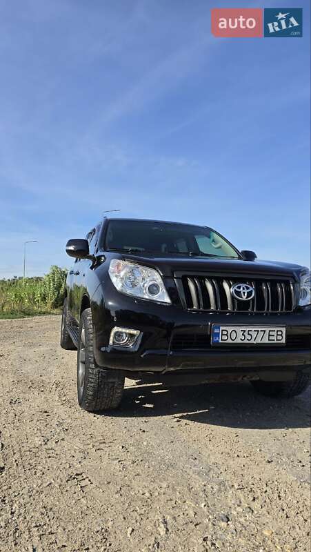 Позашляховик / Кросовер Toyota Land Cruiser Prado 2012 в Чорткові