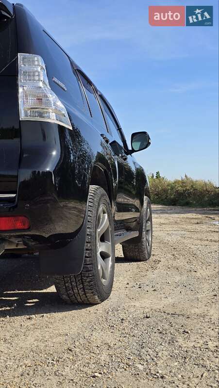 Позашляховик / Кросовер Toyota Land Cruiser Prado 2012 в Чорткові