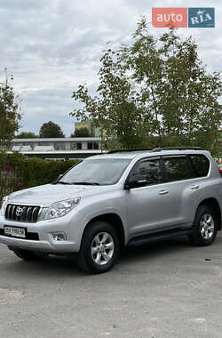 Внедорожник / Кроссовер Toyota Land Cruiser Prado 2013 в Луцке