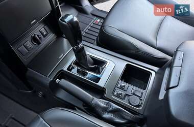 Внедорожник / Кроссовер Toyota Land Cruiser Prado 2015 в 