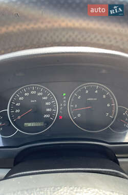 Внедорожник / Кроссовер Toyota Land Cruiser Prado 2005 в 